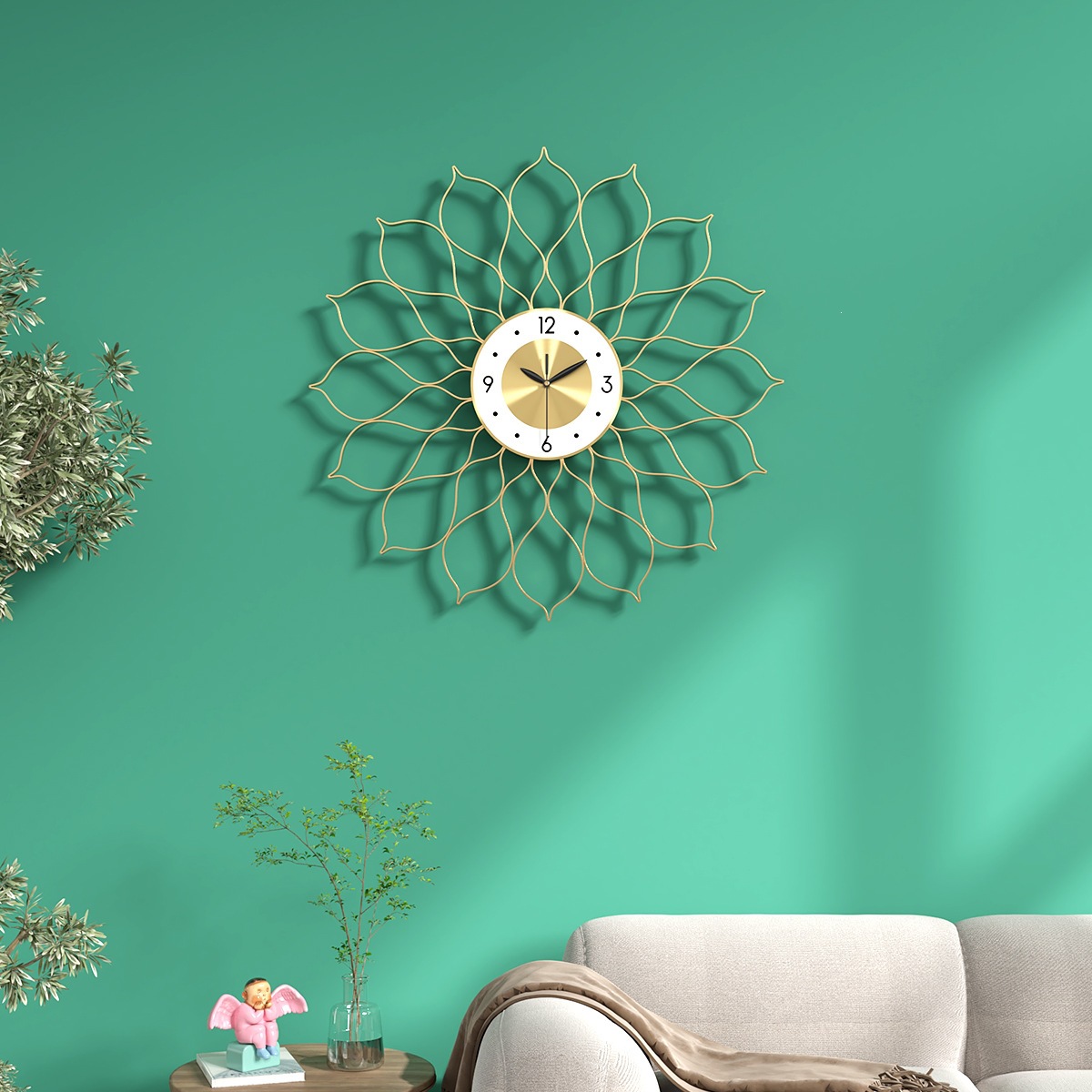 Gold 50cm Decorative Wall Clock – product view 3