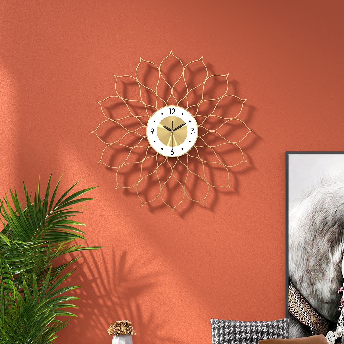 Gold 50cm Decorative Wall Clock – product view 4